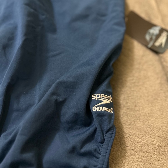 Speedo Girls' Swimsuit One Piece Endurance+ Flyback Solid Youth/ 26 - Picture 4 of 6